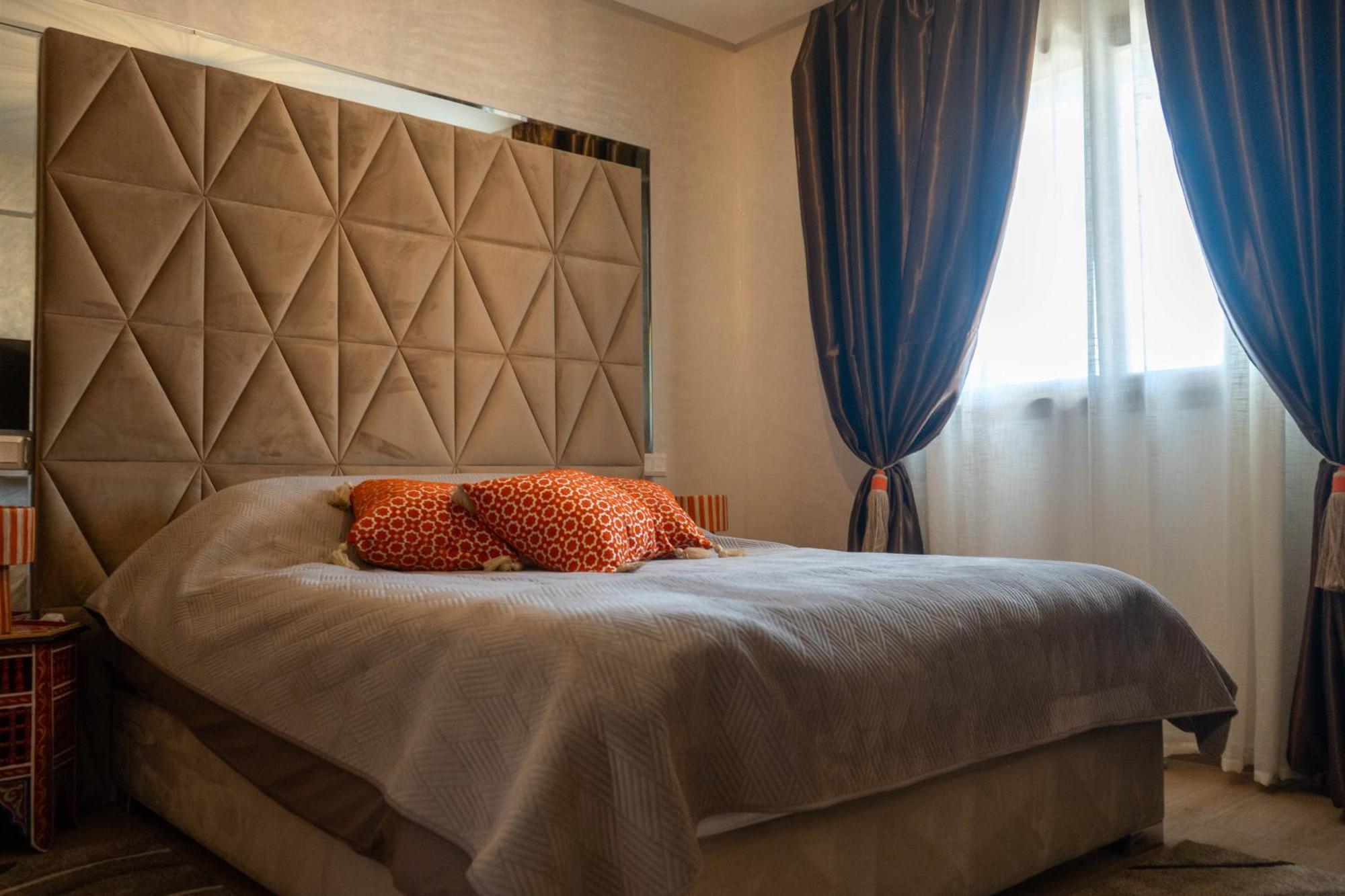 Magnifique Appartement Moderne De 2 Chambres Avec Piscine A 10 Min Du Centre De Marrakech Marraquexe Exterior foto