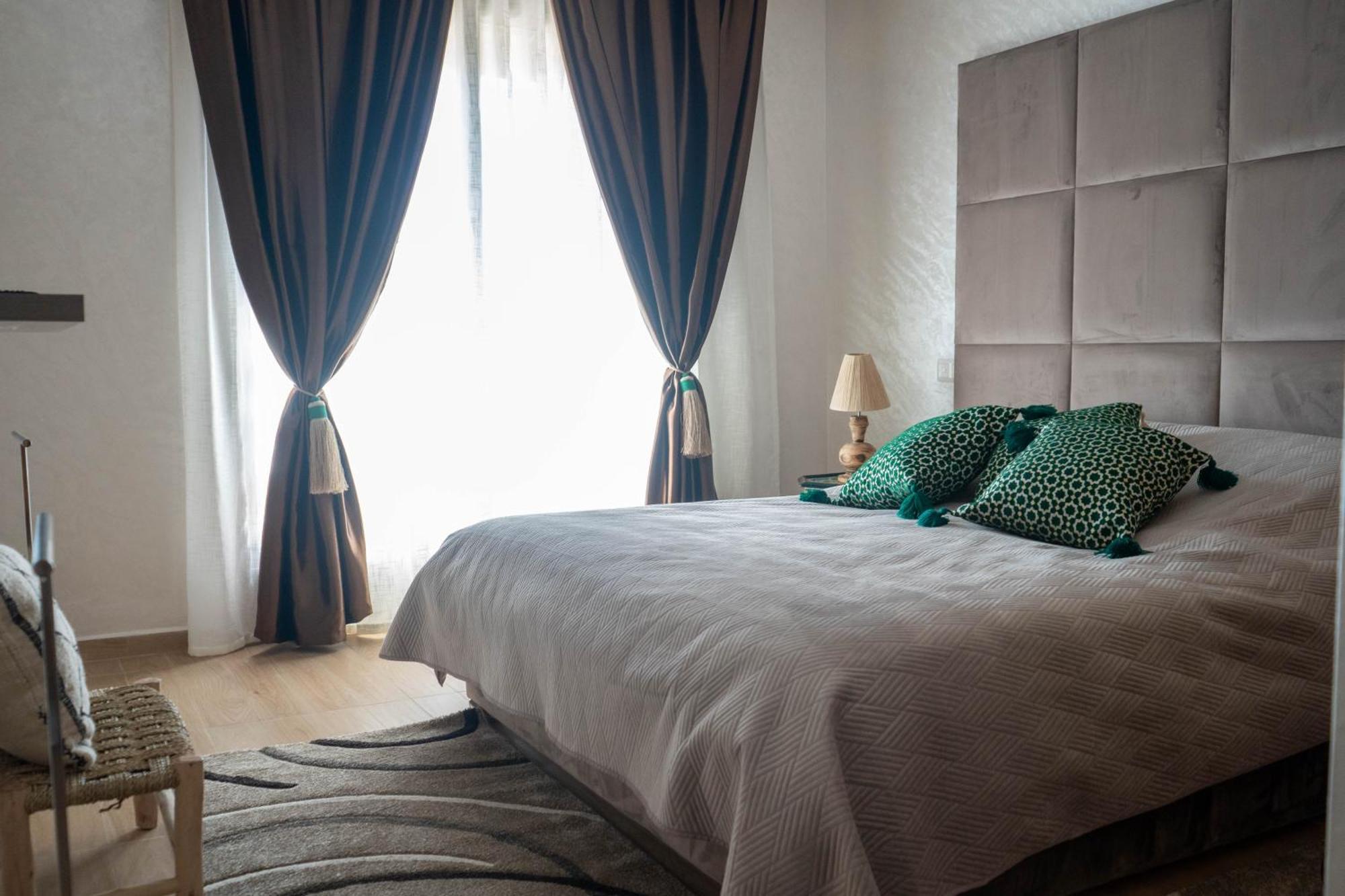 Magnifique Appartement Moderne De 2 Chambres Avec Piscine A 10 Min Du Centre De Marrakech Marraquexe Exterior foto