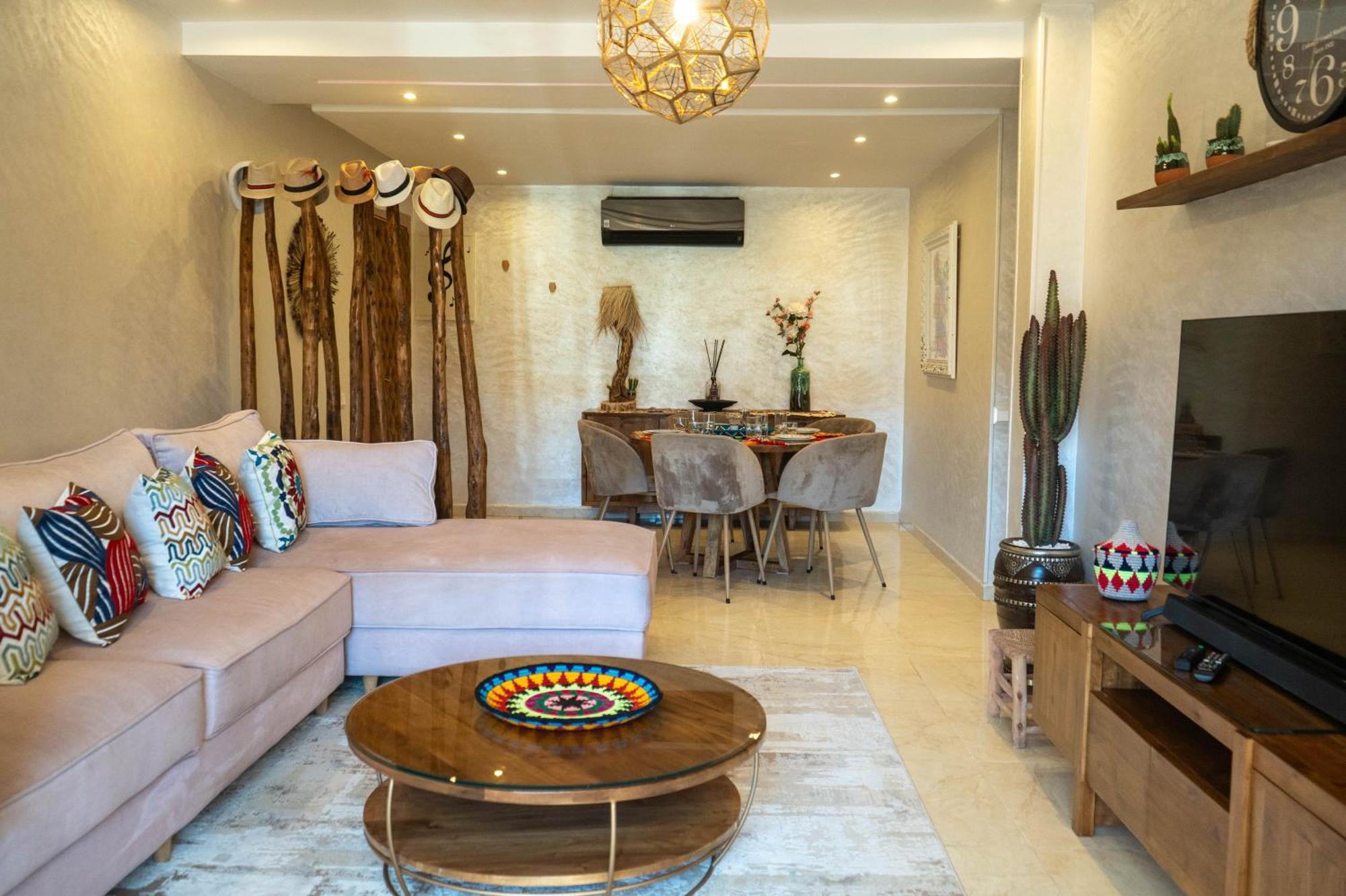 Magnifique Appartement Moderne De 2 Chambres Avec Piscine A 10 Min Du Centre De Marrakech Marraquexe Exterior foto